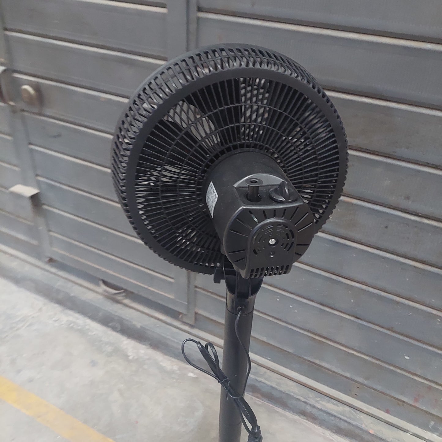 Ventilador pedestal 120W Cod:6010 driver :01