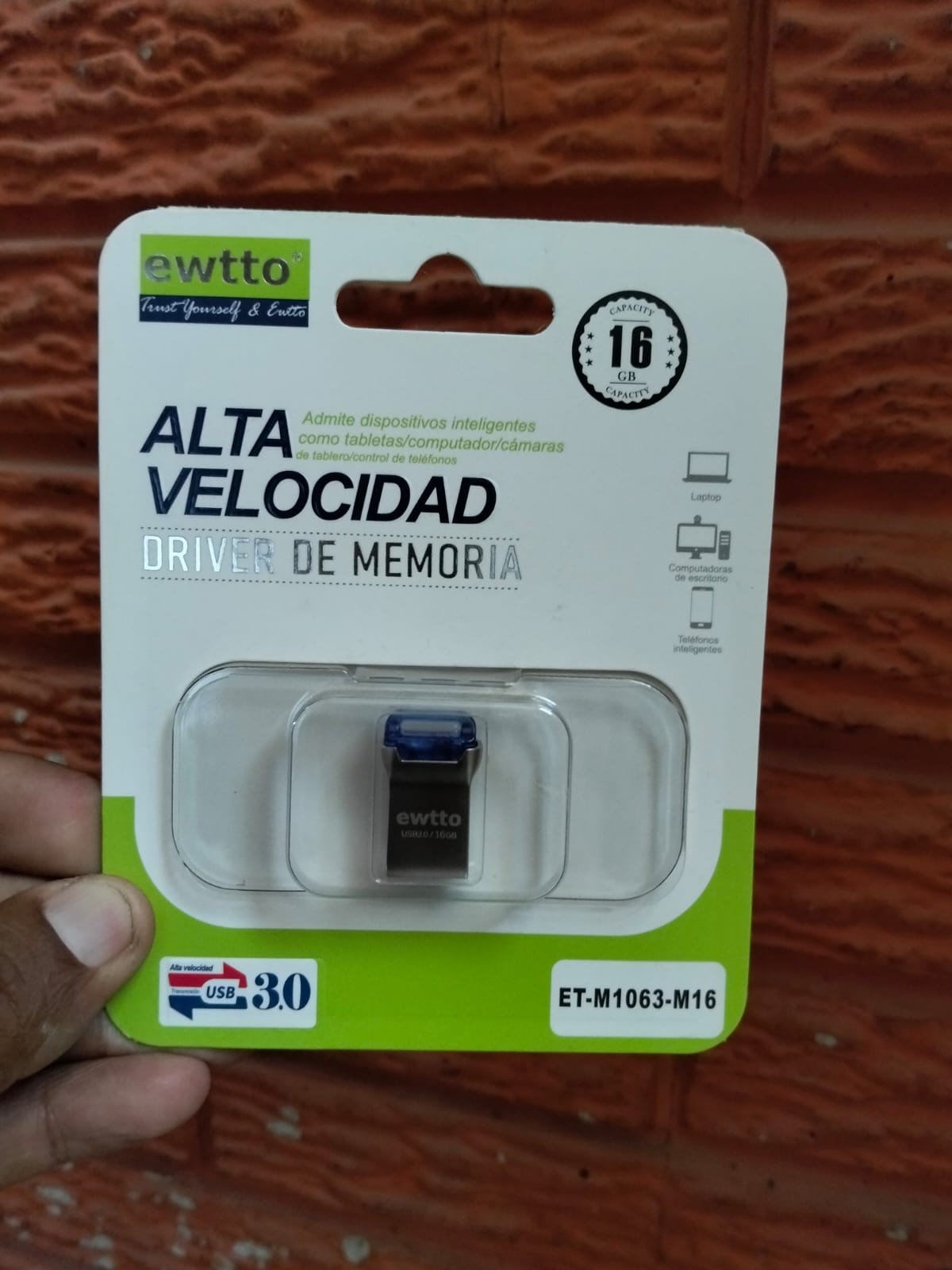 memoria Usb 16 GB Cod:1448 driver :03
