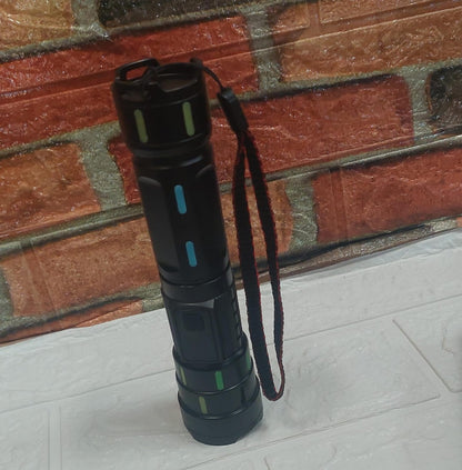 Linterna recargable  largo alcance Cod:4404 Driver:01