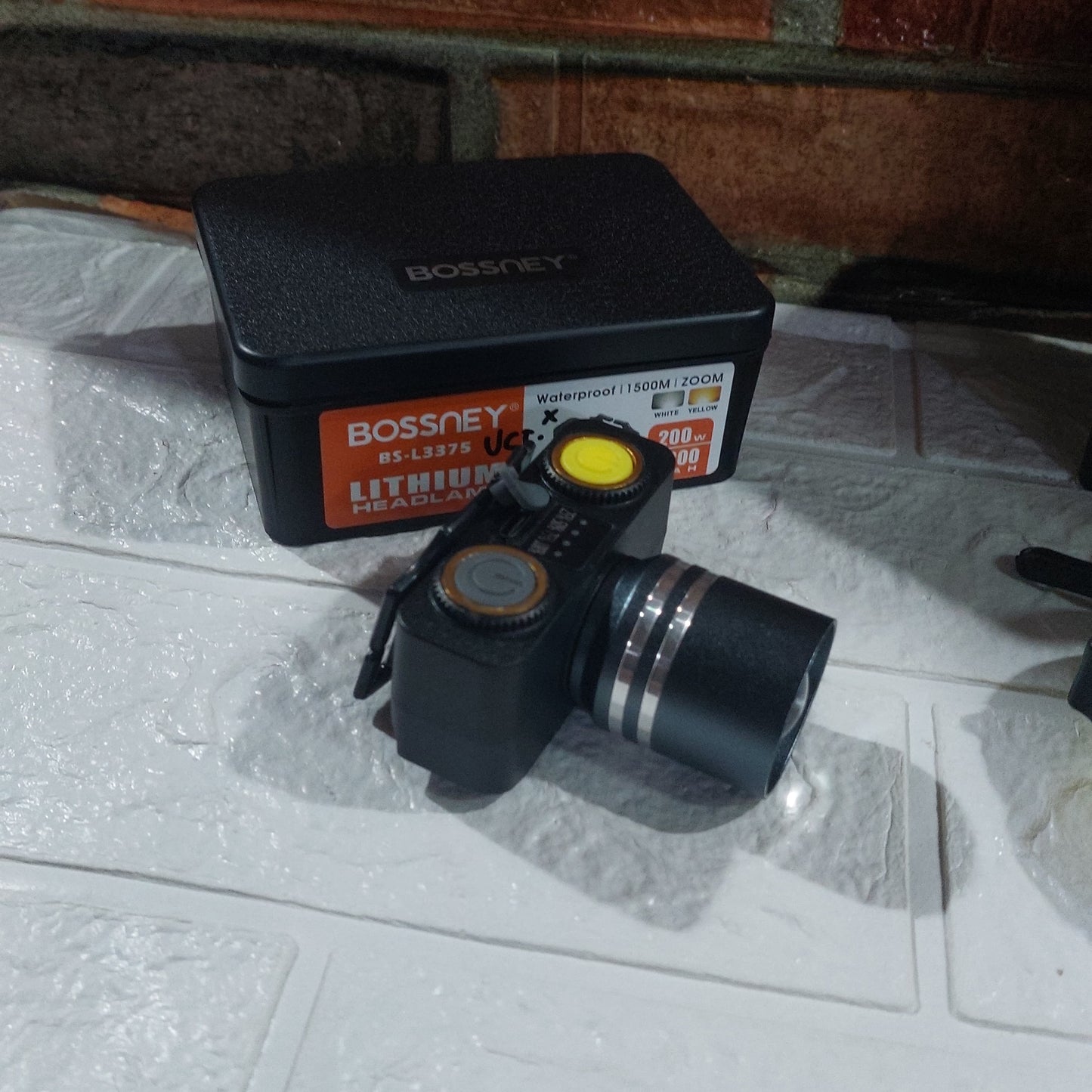 Linterna  recargable Minera 200w Cod:3229 Driver :01