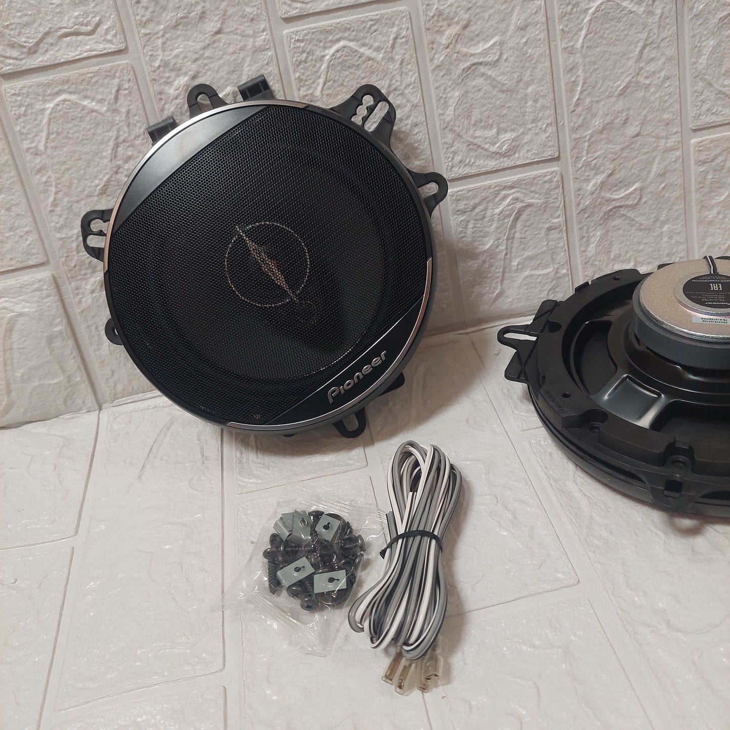 PARLANTES  TS-A1678S 320WATTS Cod:1134 driver :3