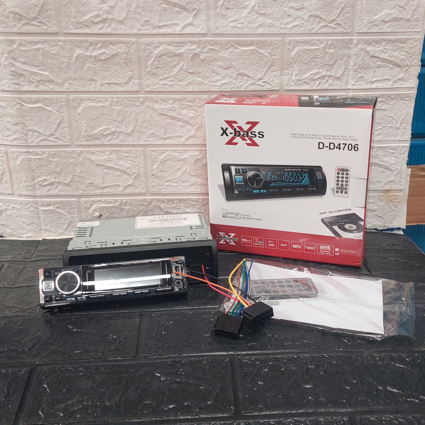 Autoradio Marca Dengel Cod:1150 driver :04