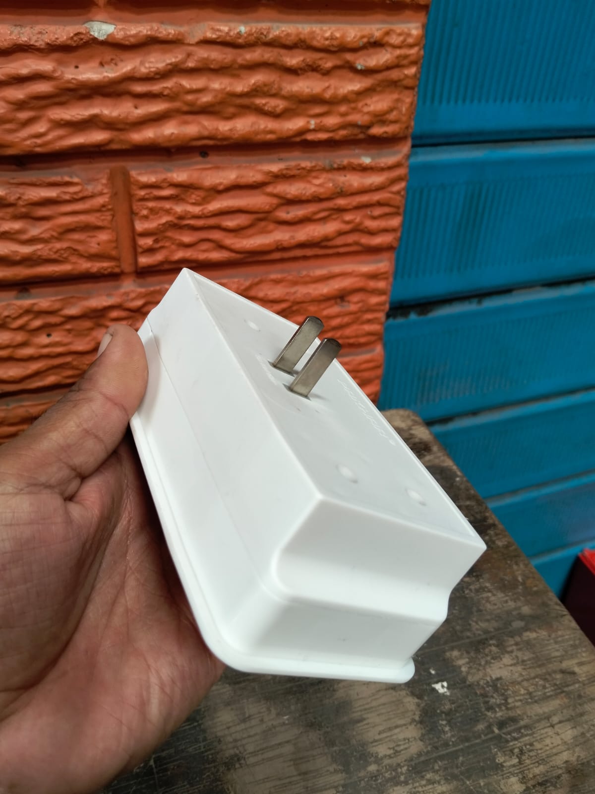 Adaptador enchufe cod:1535 driver:01