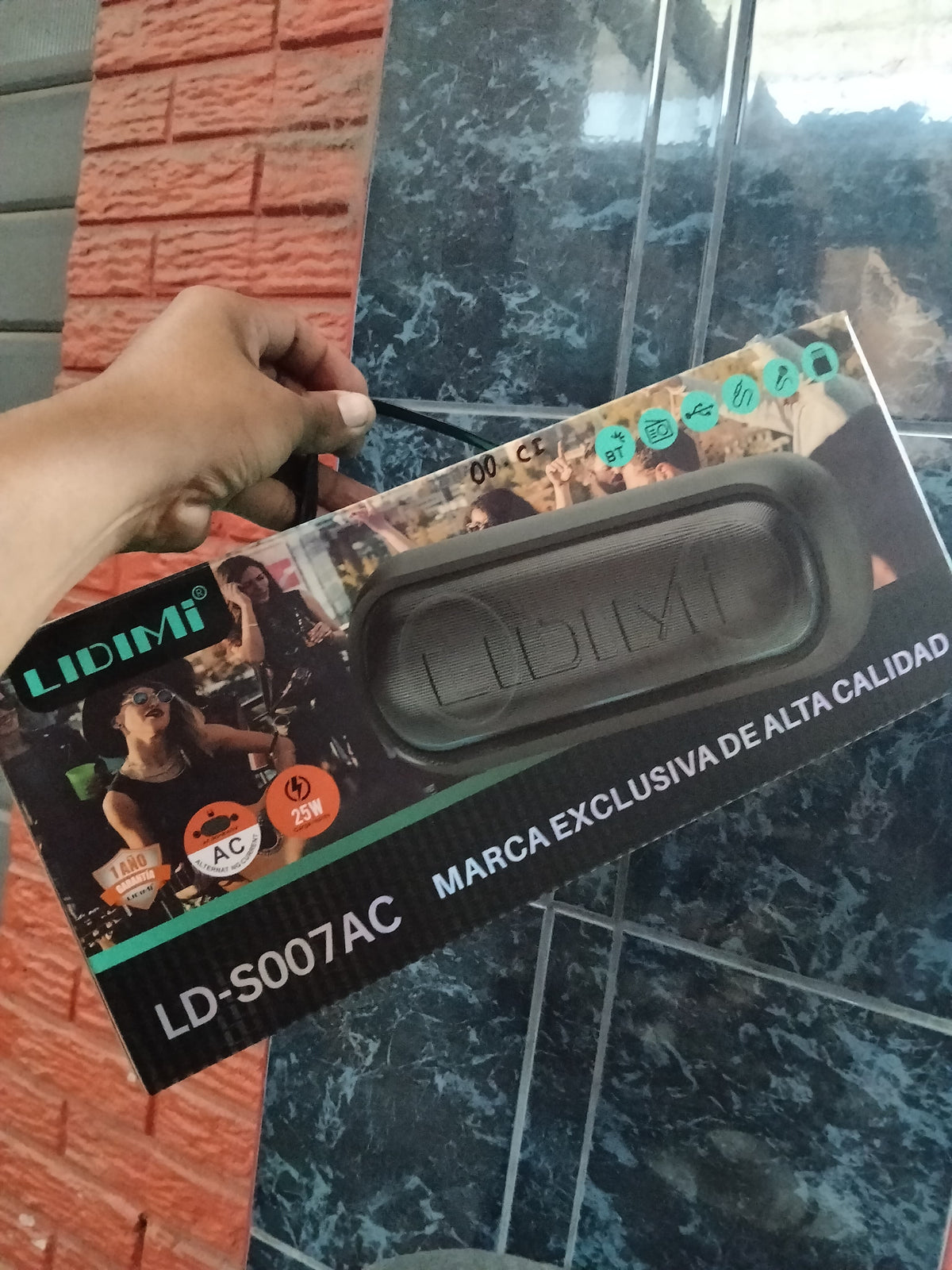 parlante lidimi 44W recargable y a corriente Cod: 1478