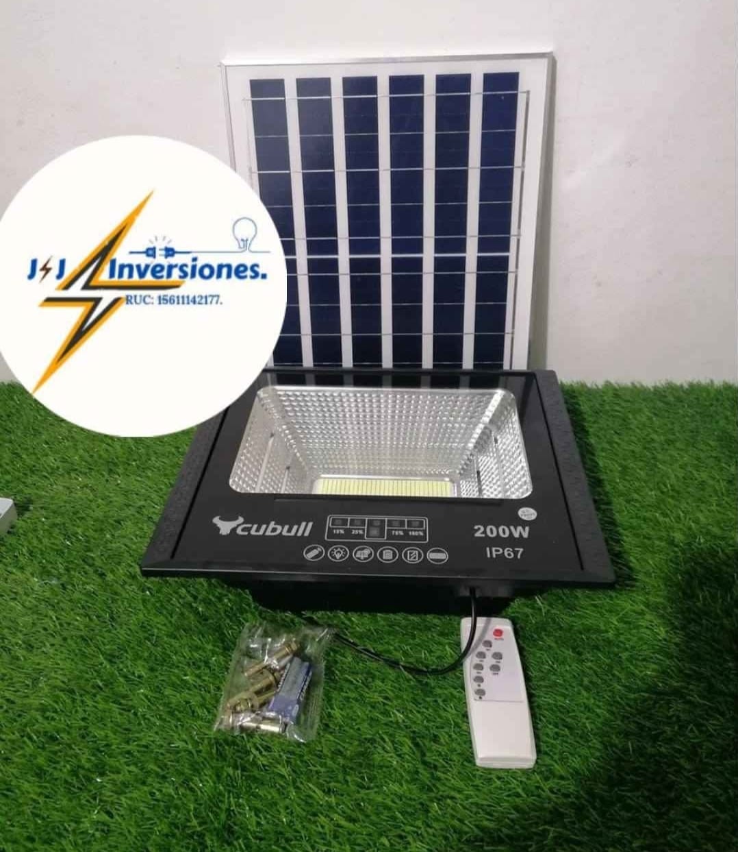 Reflector led 200W con panel  solar Cod:6056 driver :01