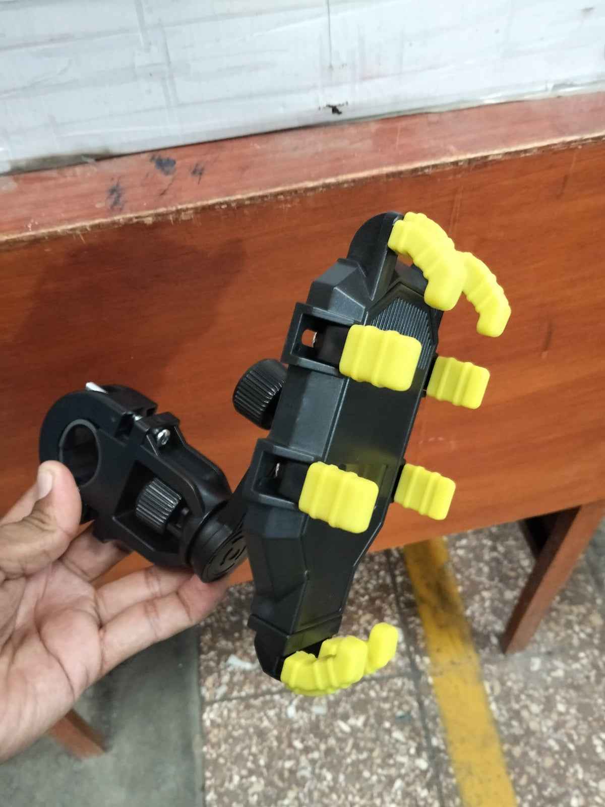 Soporte de celular 8 garras para moto Cod:3055 driver :01